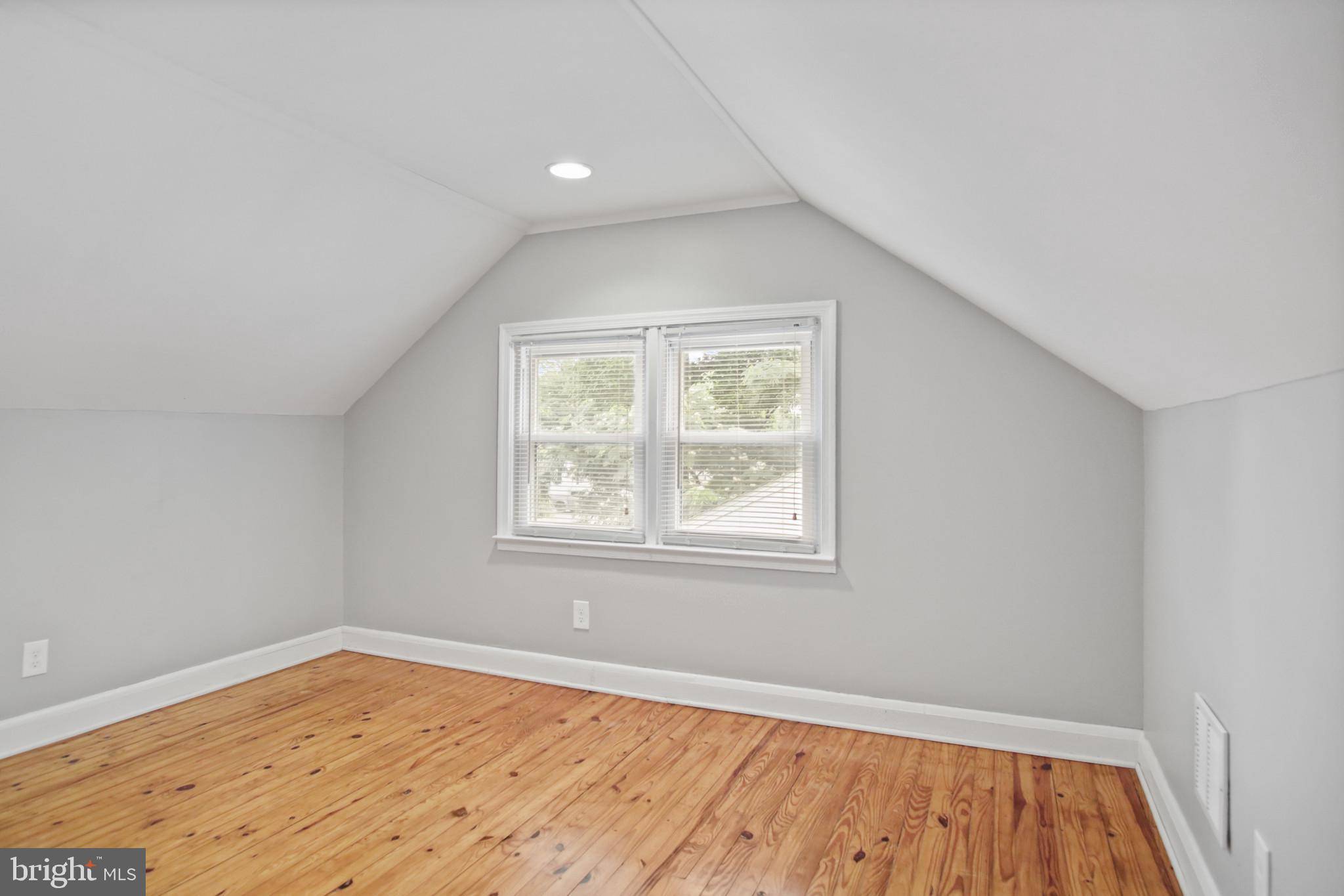 Essex, MD 21221,317 WYE RD
