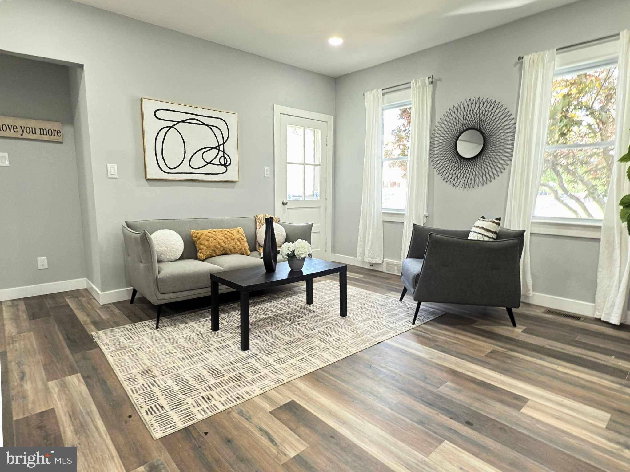 430 KOSSUTH ST, Riverside, NJ 08075
