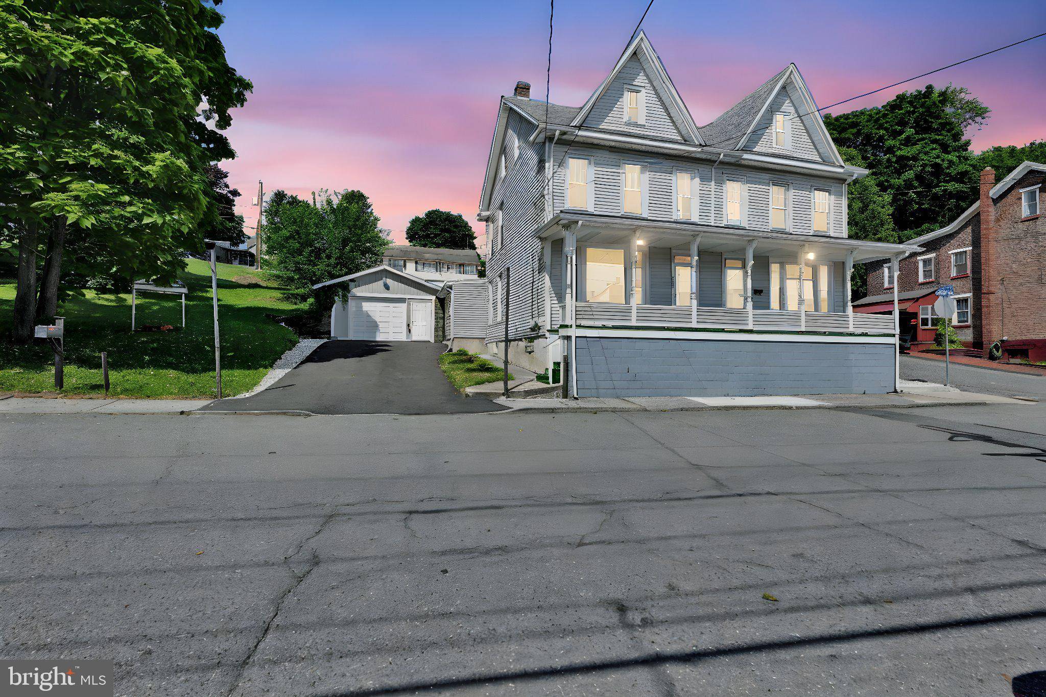 Tamaqua, PA 18252,308 WASHINGTON ST