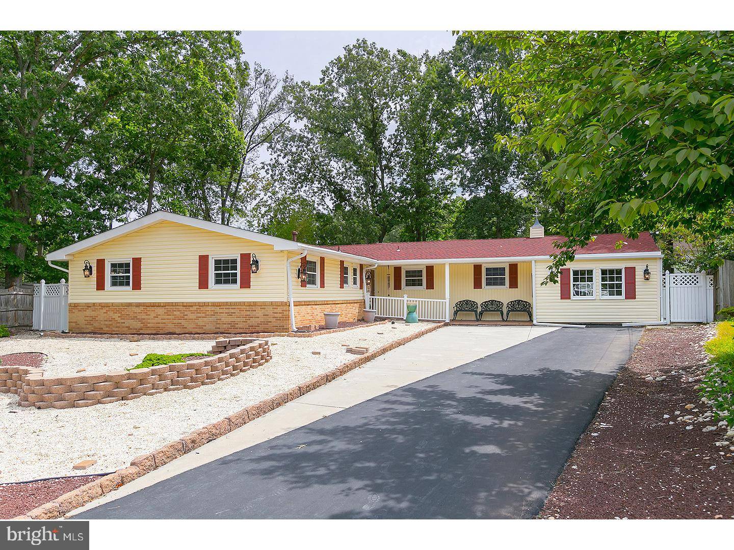 Turnersville, NJ 08012,923 FORBES ST