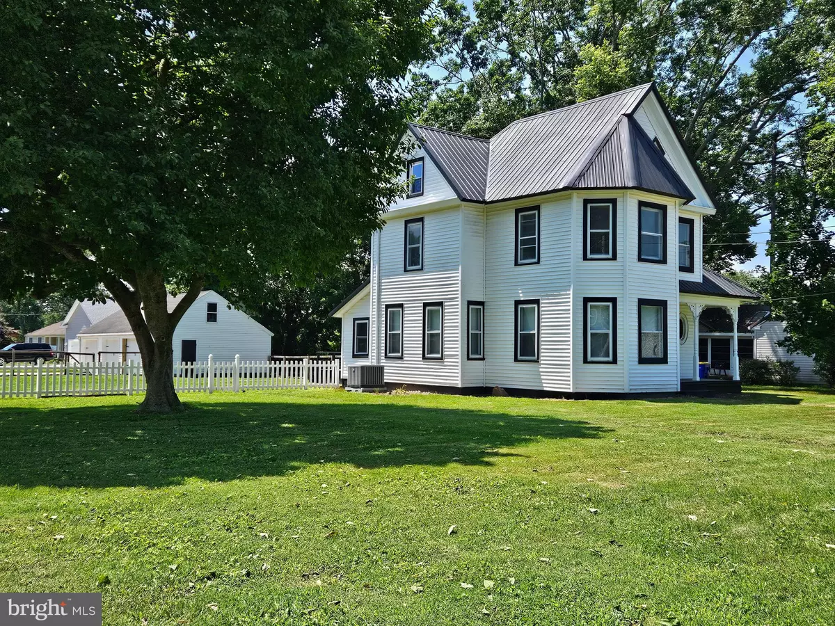 Bridgeville, DE 19933,416 S MAIN ST