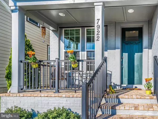 Alexandria, VA 22315,7922 ASHLAND DR
