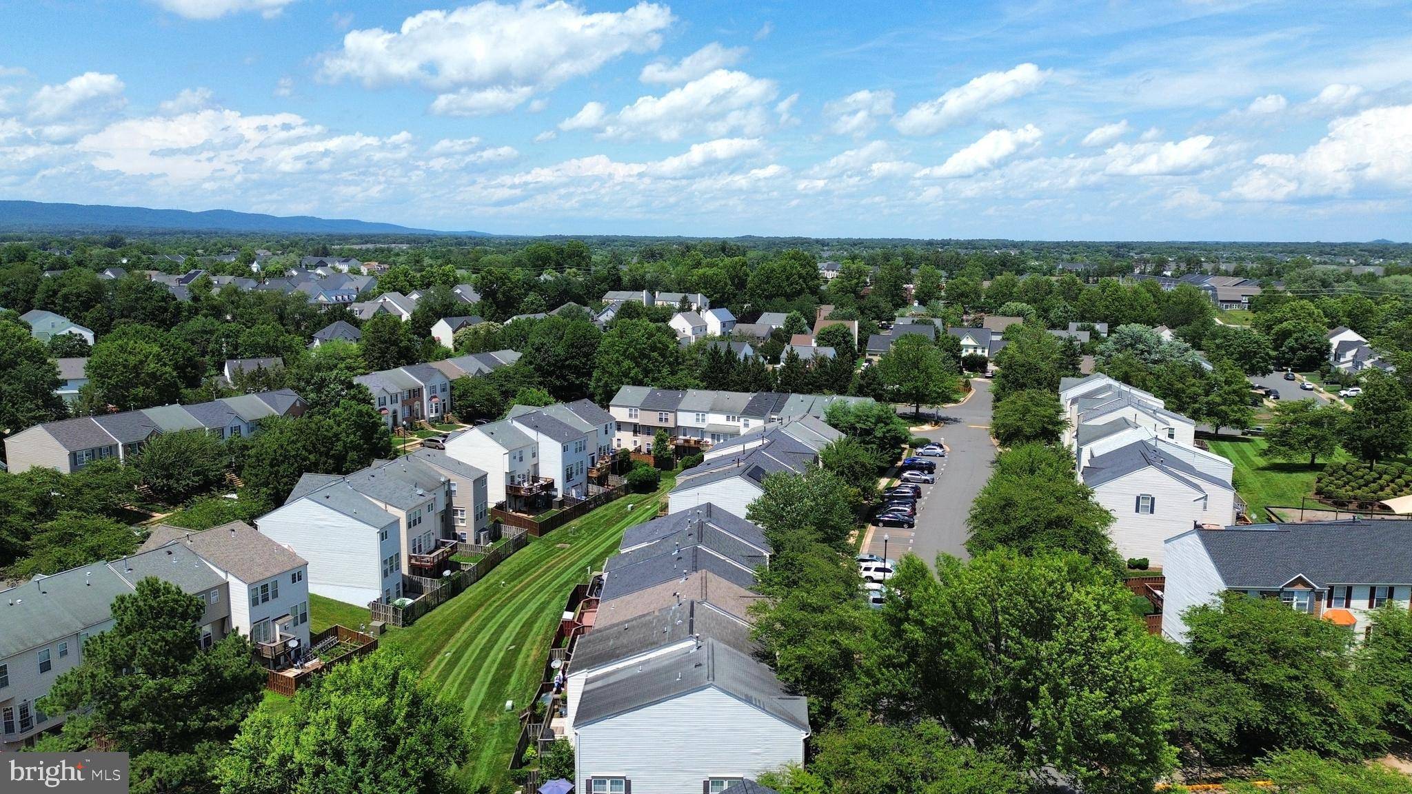 Gainesville, VA 20155,7003 MANAHOAC PL