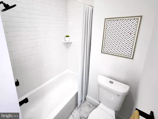 Philadelphia, PA 19121,1910 N MYRTLEWOOD ST