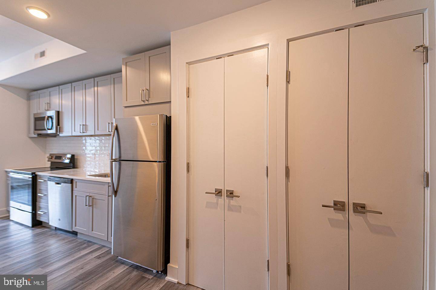Philadelphia, PA 19123,1245 RIDGE AVE #UNIT 306
