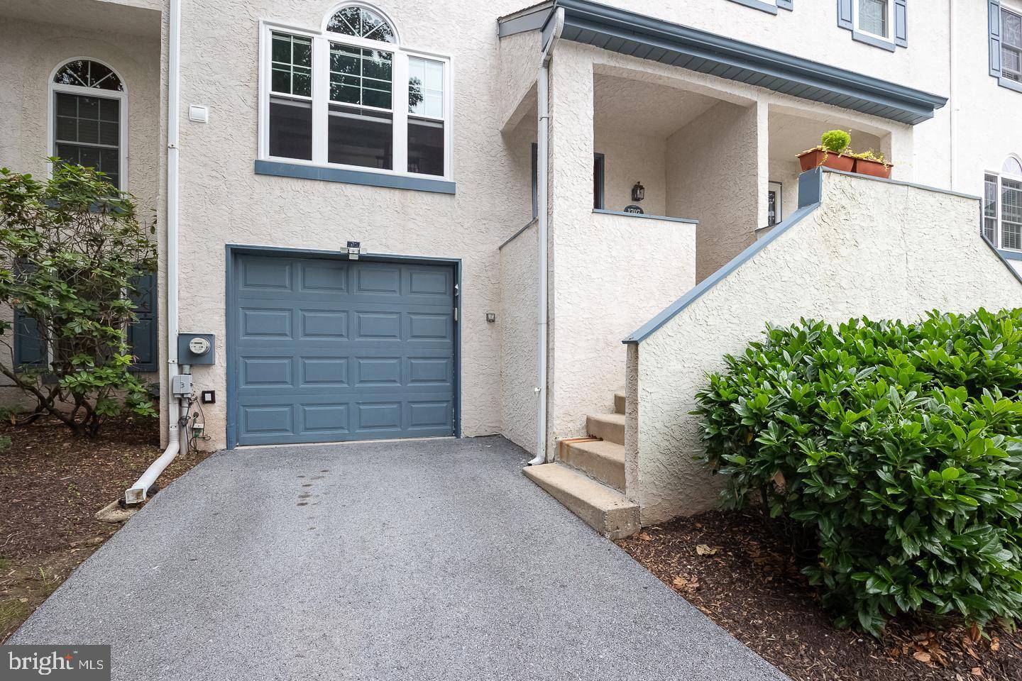 West Chester, PA 19382,1707 STONEHAM DR #1707
