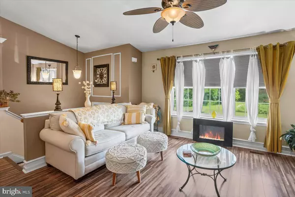 Lebanon, PA 17042,21 E ELM ST