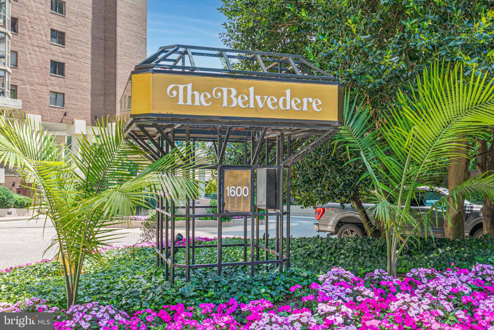 Arlington, VA 22209,1600 N OAK ST #1725