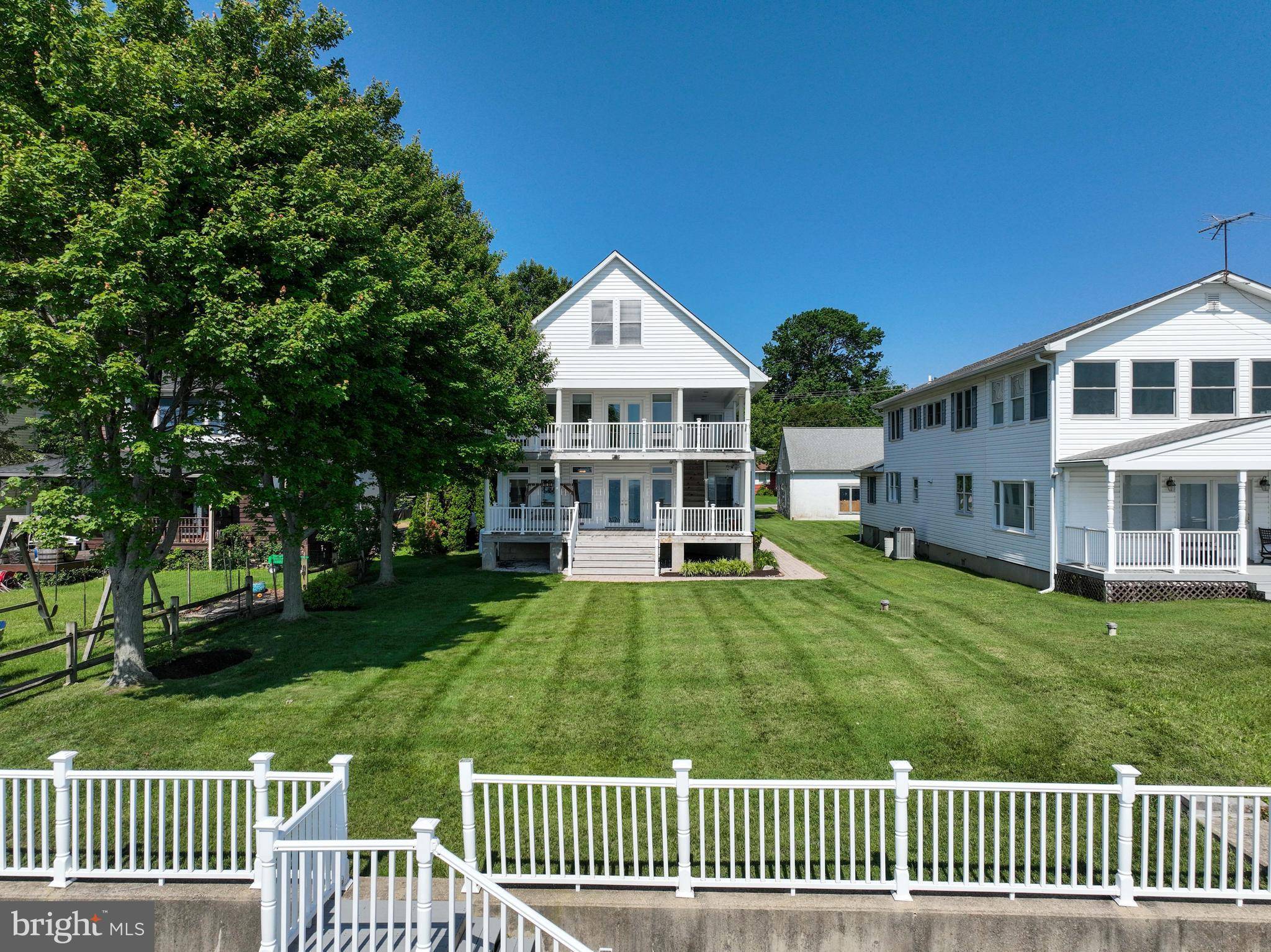 Pasadena, MD 21122,8227 BAYSIDE DR