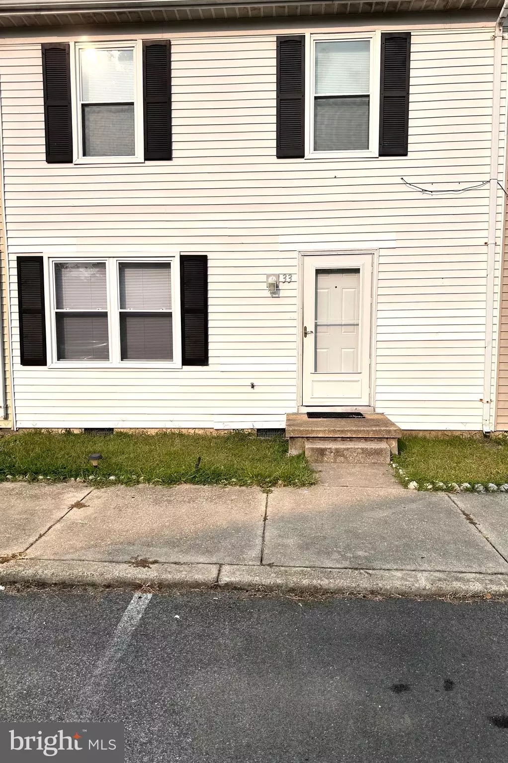Indian Head, MD 20640,33 PARK SQUARE DR