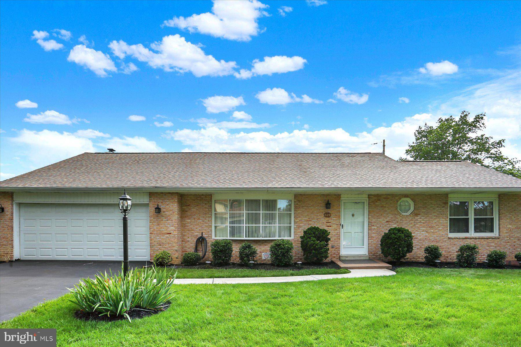 528 FAIRWAY DR, Camp Hill, PA 17011