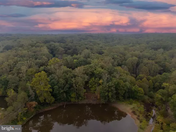 Fairfax Station, VA 22039,10400 HAMPTON RD