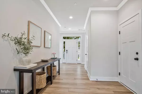 Edgewater, MD 21037,341 MARYLAND AVE