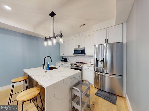 Washington, DC 20011,927 KENNEDY ST NW #303
