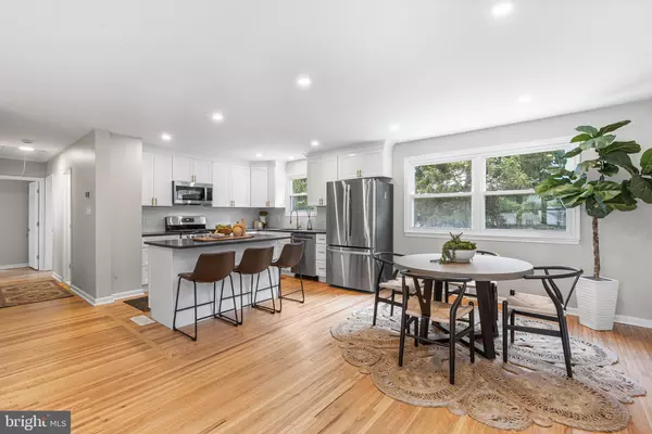 Aston, PA 19014,742 GOODALE DR