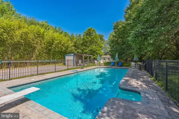 Middle River, MD 21220,7124 GRACES QUARTERS