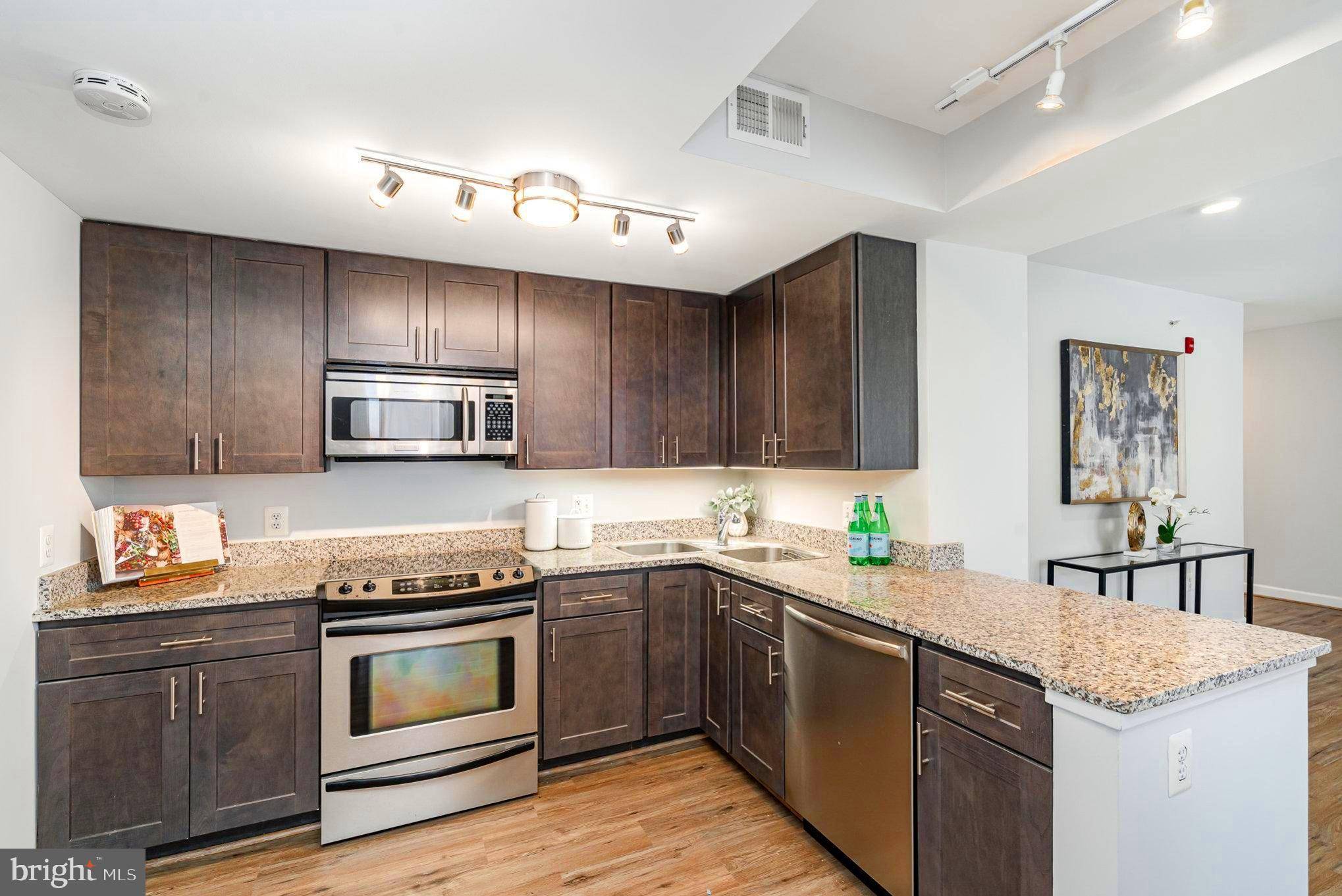 Washington, DC 20005,1314 MASSACHUSETTS AVE NW #406
