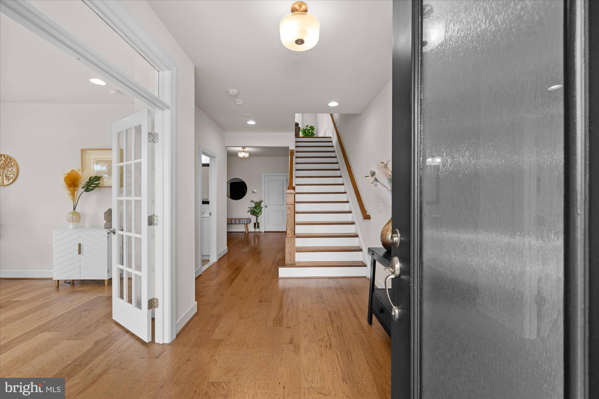 Ashburn, VA 20147,20305 SAVIN HILL DR
