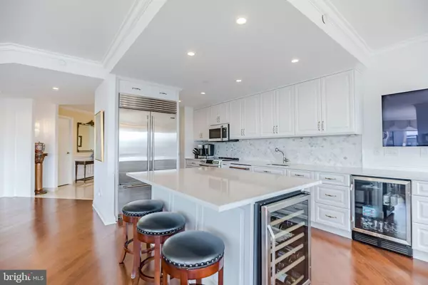 Philadelphia, PA 19103,202-10 W RITTENHOUSE SQ #2506