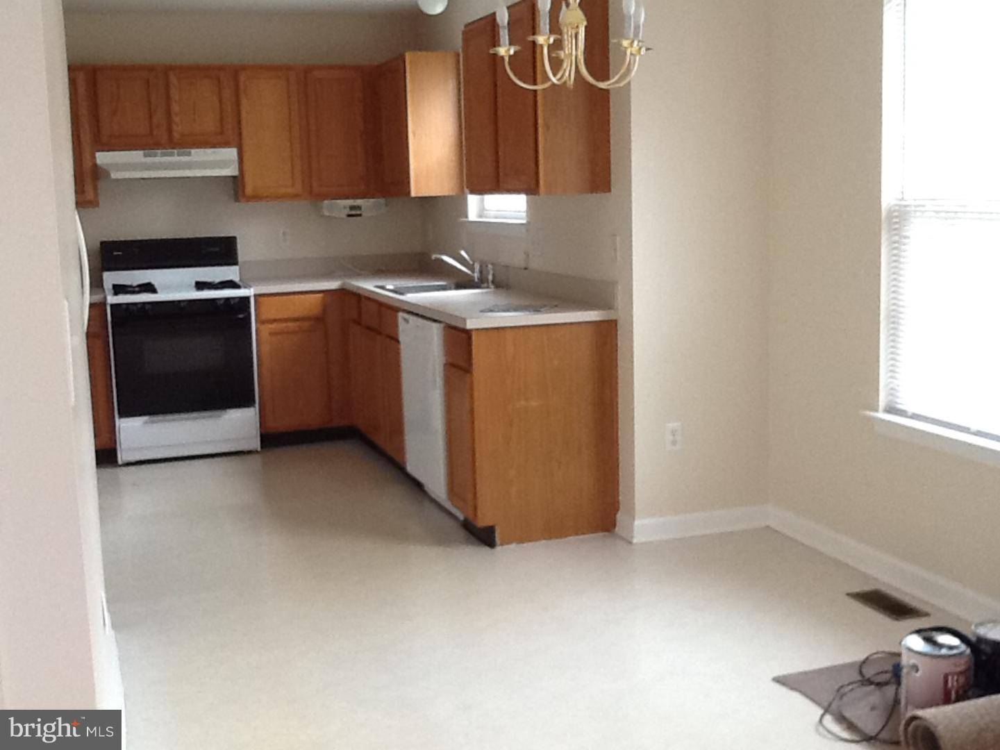 Glassboro, NJ 08028,69 YELLOWWOOD CT