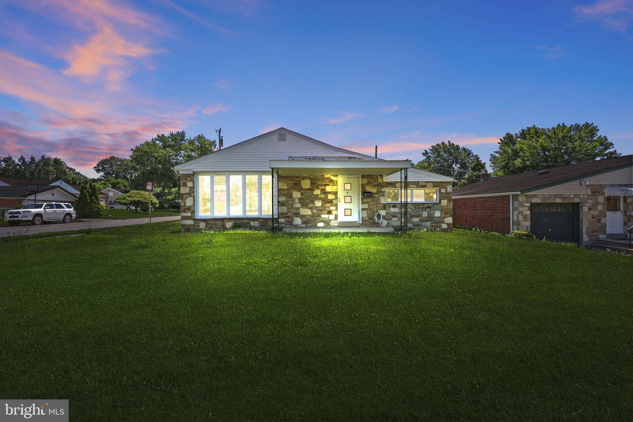 8237 VERREE RD, Philadelphia, PA 19111