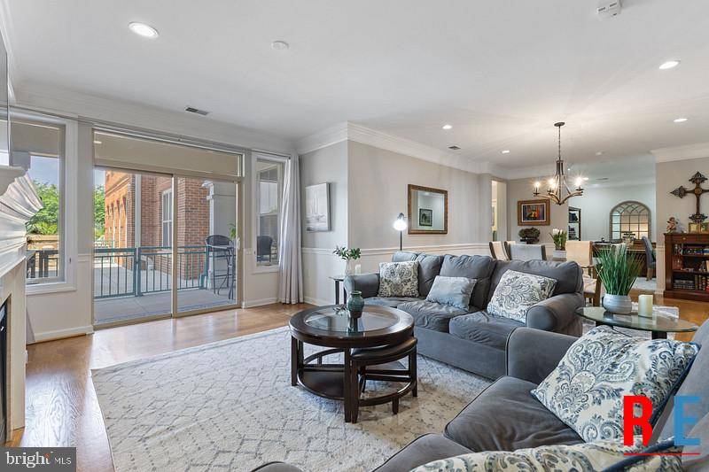 Woodbridge, VA 22191,440 BELMONT BAY DR #116