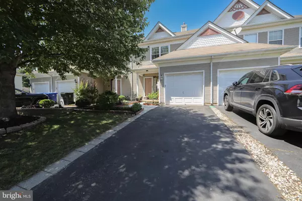 Burlington, NJ 08016,17 TATTERSALL DR