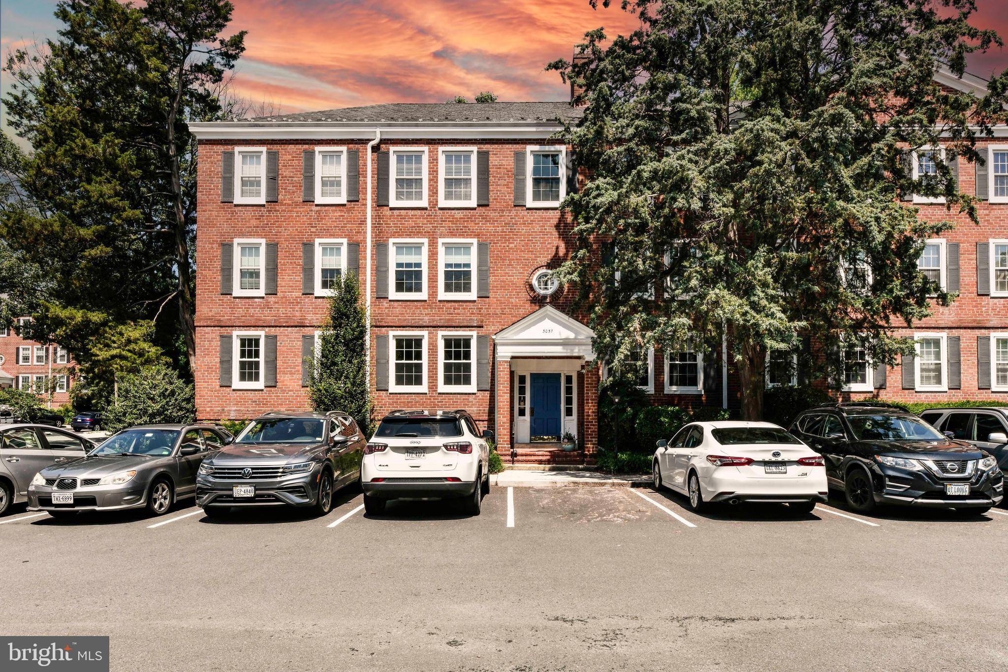 3057 S BUCHANAN ST #A1, Arlington, VA 22206