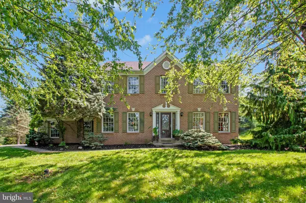 197 KINTNER RD, Kintnersville, PA 18930