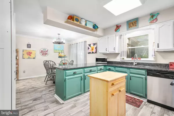 Spotsylvania, VA 22551,12803 LEE LAKE DR