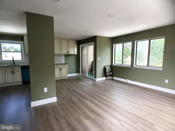 Princeton, NJ 08542,22 LYTLE ST #APT 3