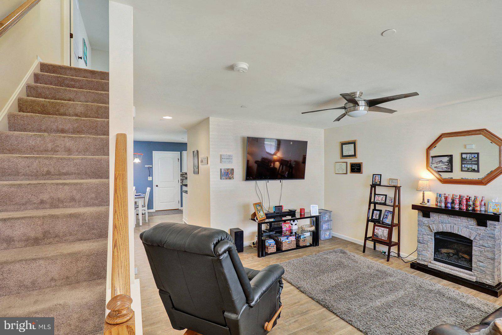 Lebanon, PA 17042,732 FARMWOOD LN