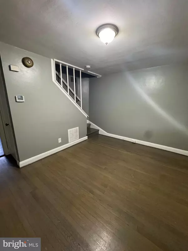 Baltimore, MD 21225,2727 BOOKERT DR