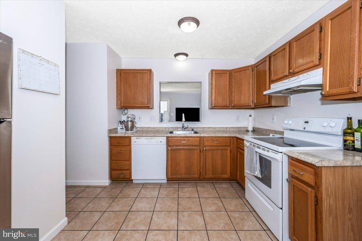Odenton, MD 21113,519 REALM CT E