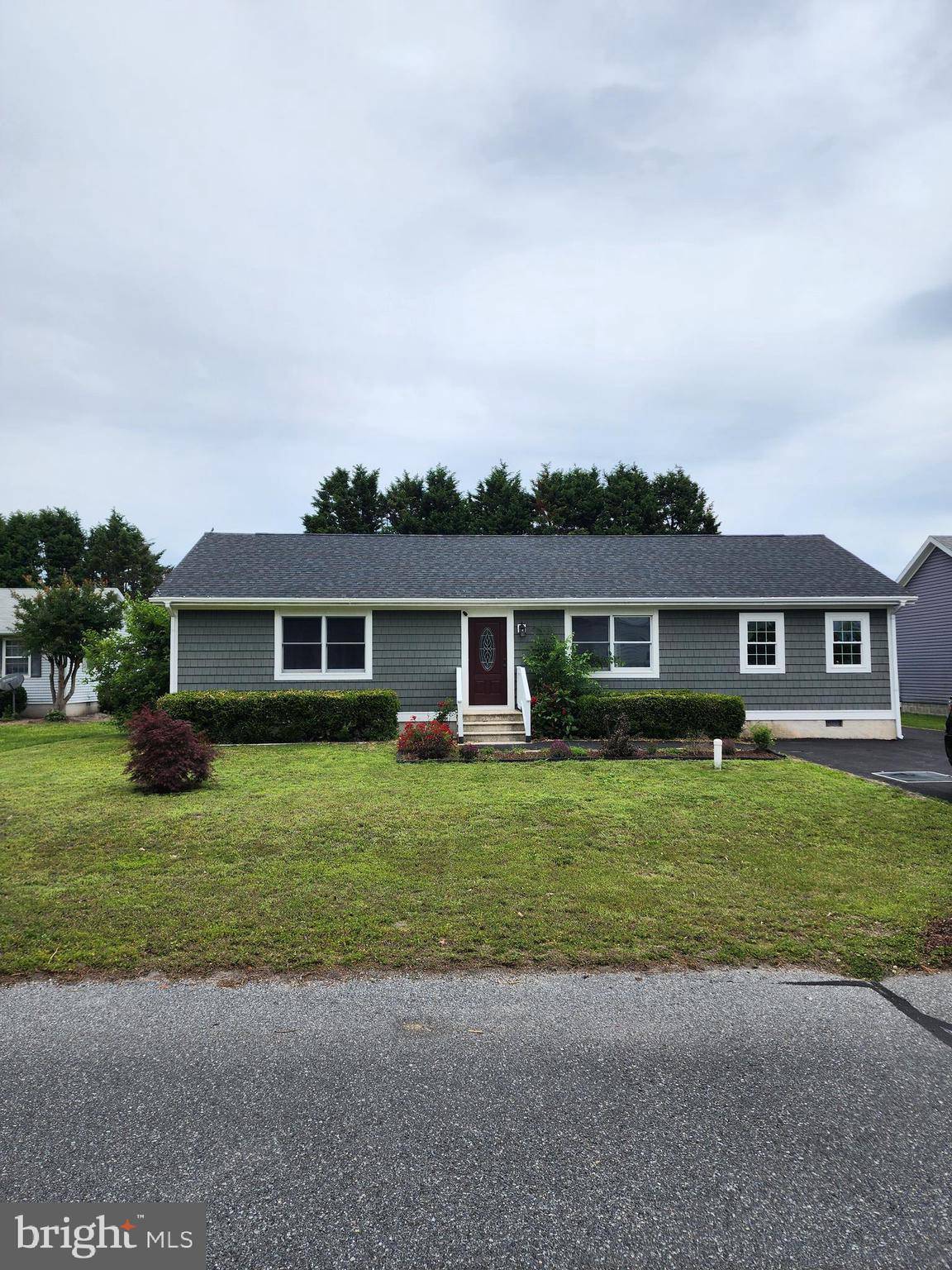Selbyville, DE 19975,38751 SEA GULL RD