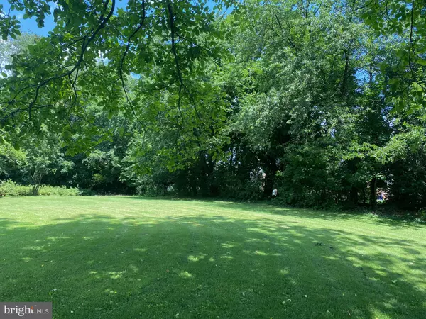 Philadelphia, PA 19116,13430 WORTHINGTON RD