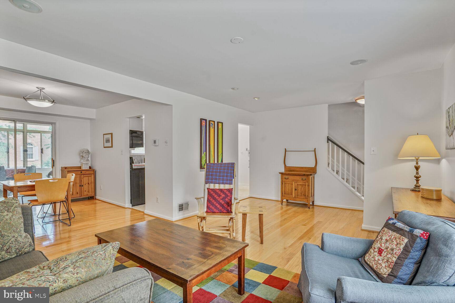 Dunn Loring, VA 22027,7966 ARDEN CT
