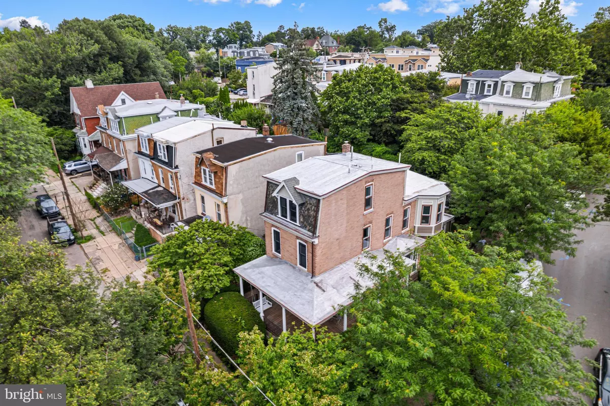Philadelphia, PA 19128,4403 DEXTER ST