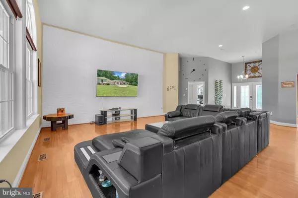 Brandywine, MD 20613,13716 MOLLY BERRY RD