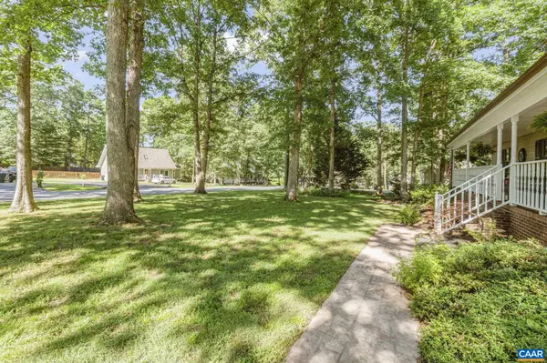 Palmyra, VA 22963,640 JEFFERSON DR