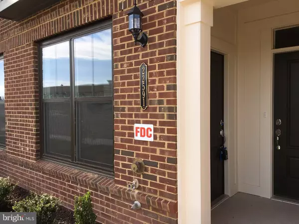 Ashburn, VA 20148,22591 AMENDOLA TER