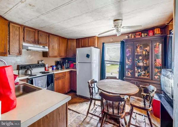 Pittsgrove, NJ 08318,57 HAZELWOOD DR