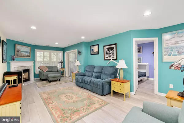 Woodbridge, VA 22191,15526 CHICACOAN DR