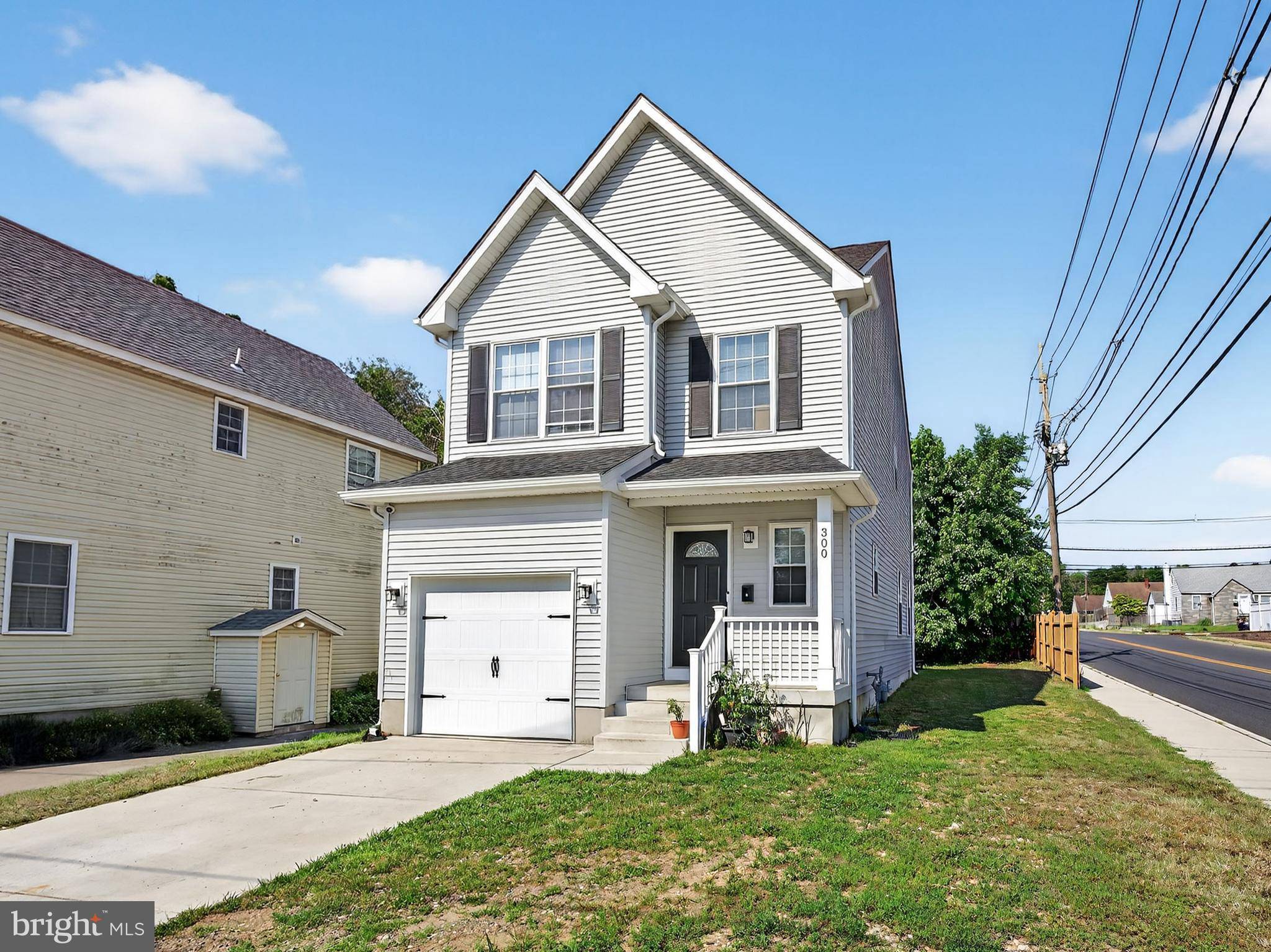 Bellmawr, NJ 08031,300 SAUNDERS AVE