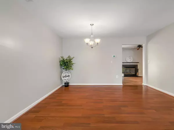 Annapolis, MD 21403,911 BREAKWATER DR