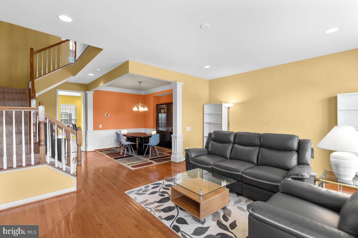 Chantilly, VA 20152,43559 WHEADON TER