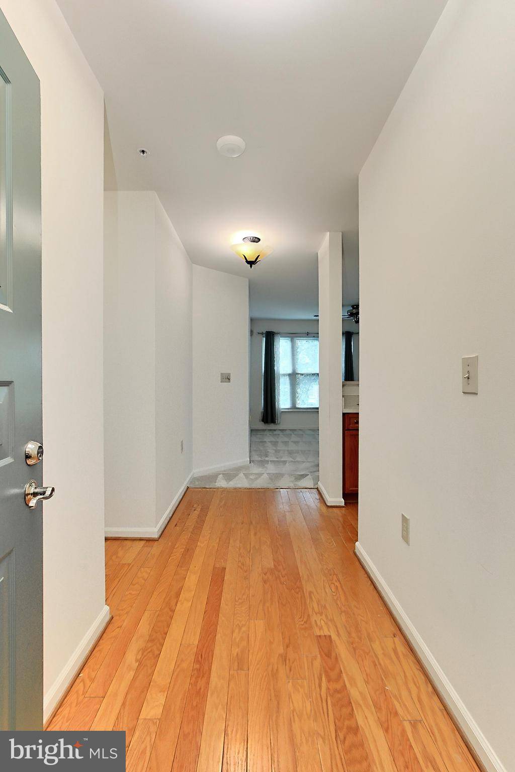 Herndon, VA 20170,12915 ALTON SQ #307
