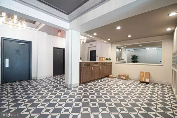 Washington, DC 20009,1669 COLUMBIA RD NW #109