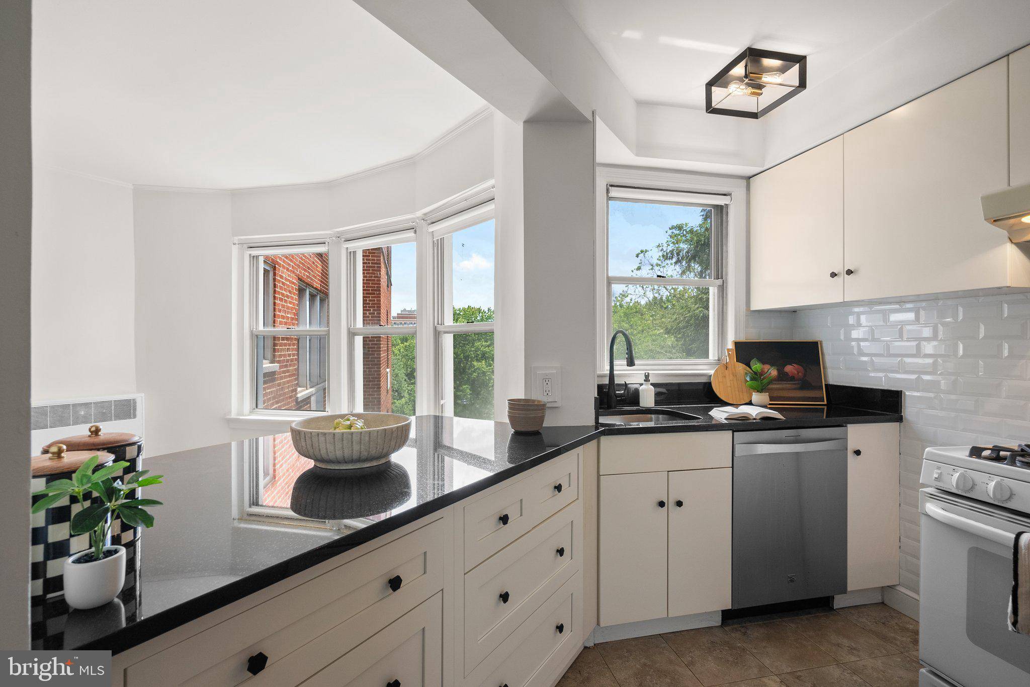 2500 Q ST NW #435, Washington, DC 20007