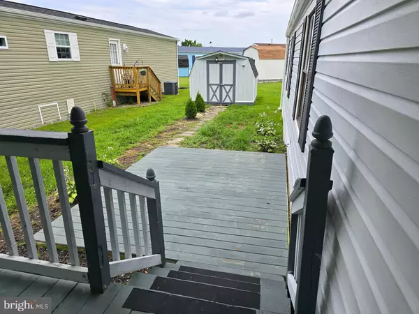 Bear, DE 19701,337 JACOBS LOOP #17